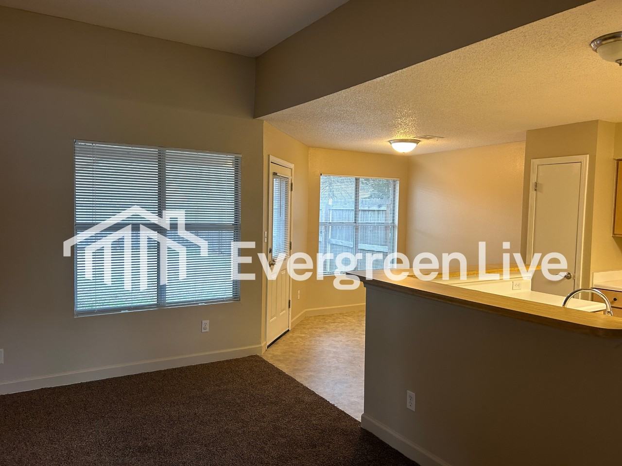 40 Callan Ct - Photo 3 of 24