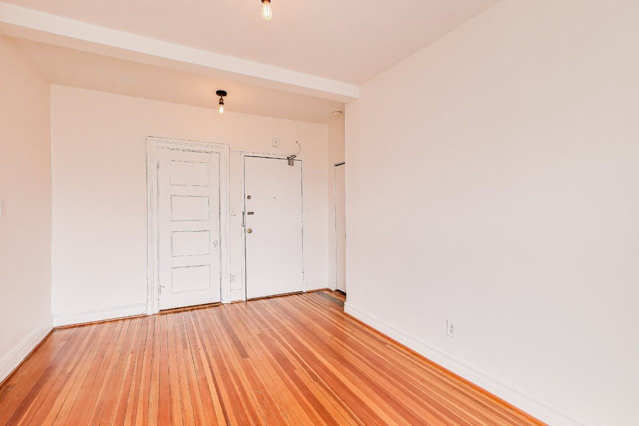 3060 16th St Nw #311 - Photo 4 of 12