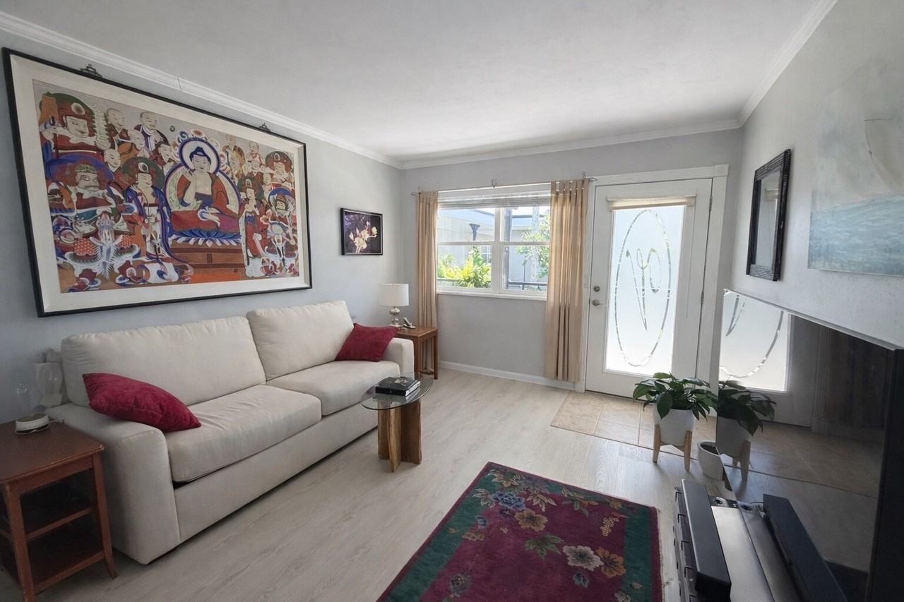 1101 Victoria Dr #23 - Photo 7 of 20