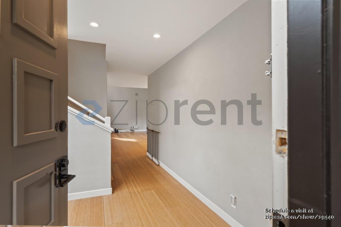 272 Montebello Ave - Photo 5 of 23