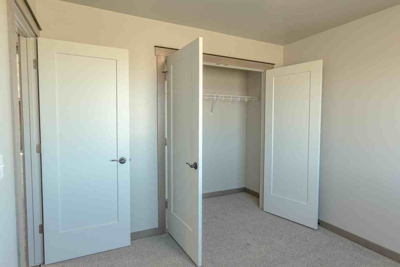 3910 Saint Marys Rd #B - Photo 2 of 20