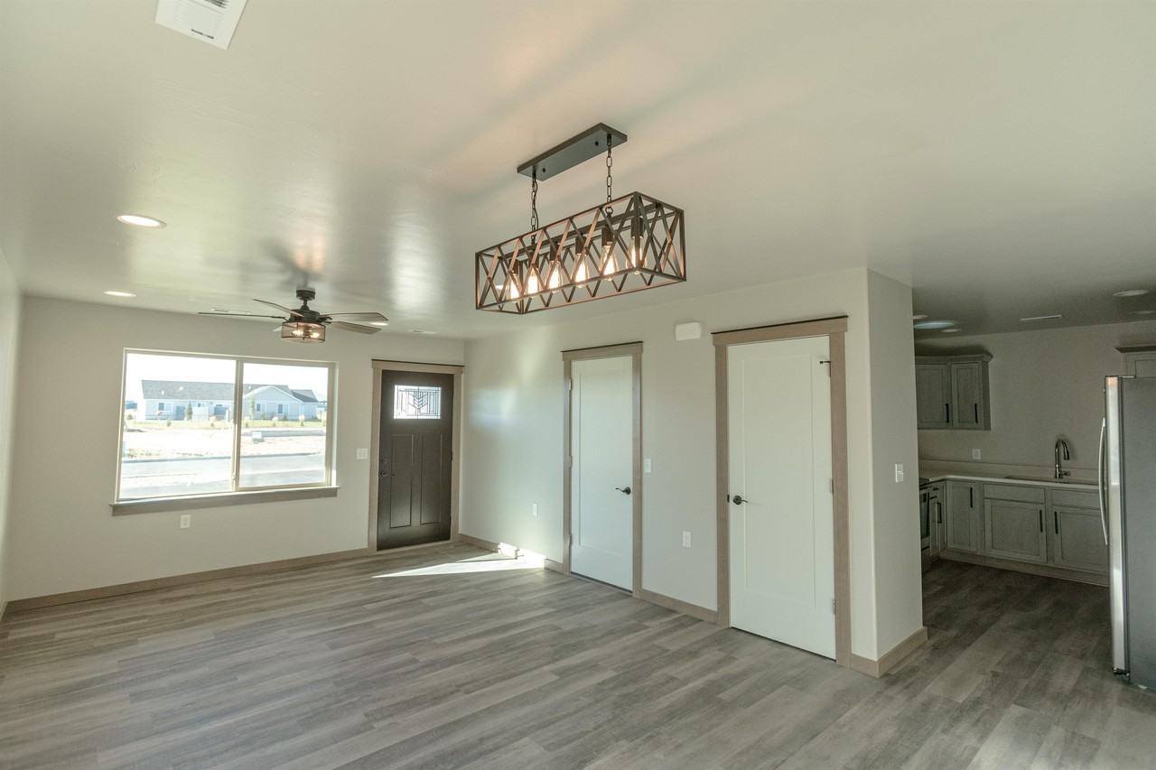 3910 Saint Marys Rd #B - Photo 4 of 20