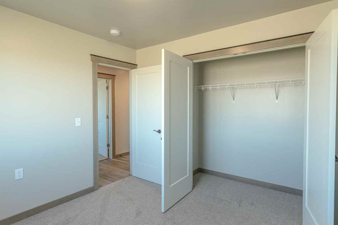 3910 Saint Marys Rd #B - Photo 3 of 20