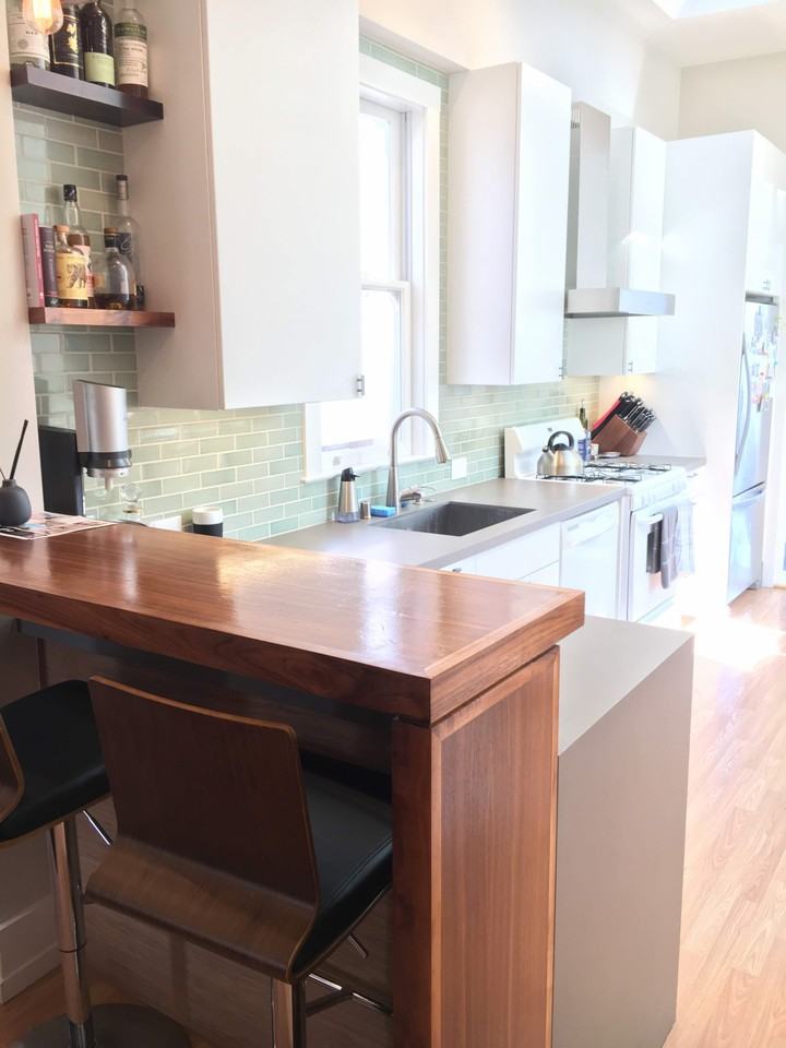 1566 Newcomb Avenue - Photo 3 of 15