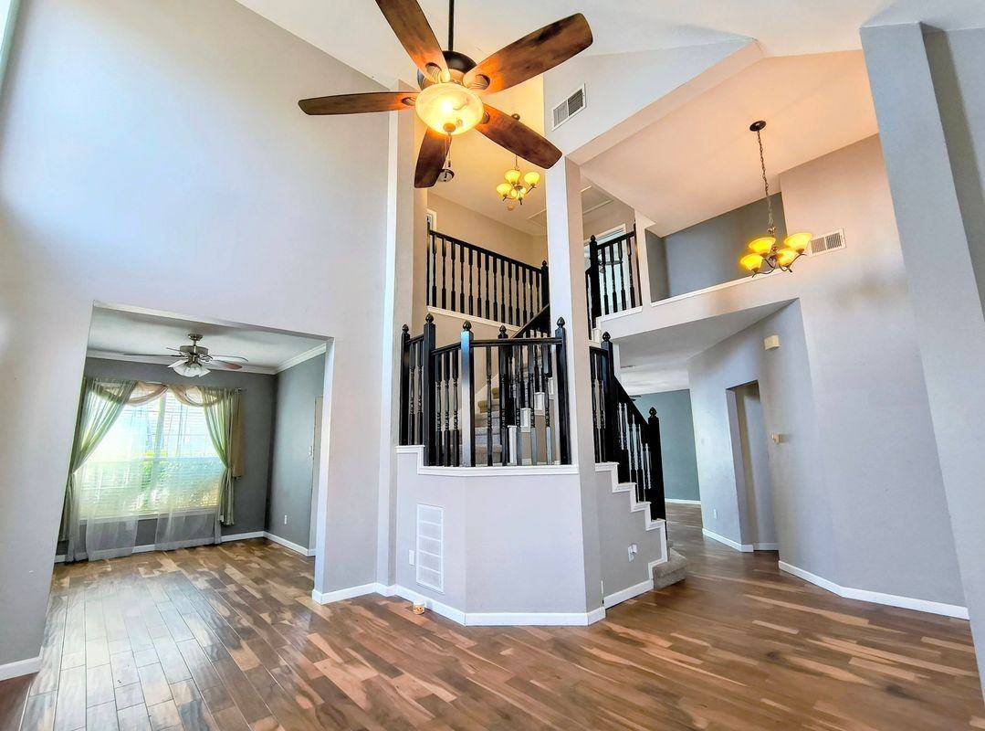 2508 Centenary Dr - Photo 3 of 23