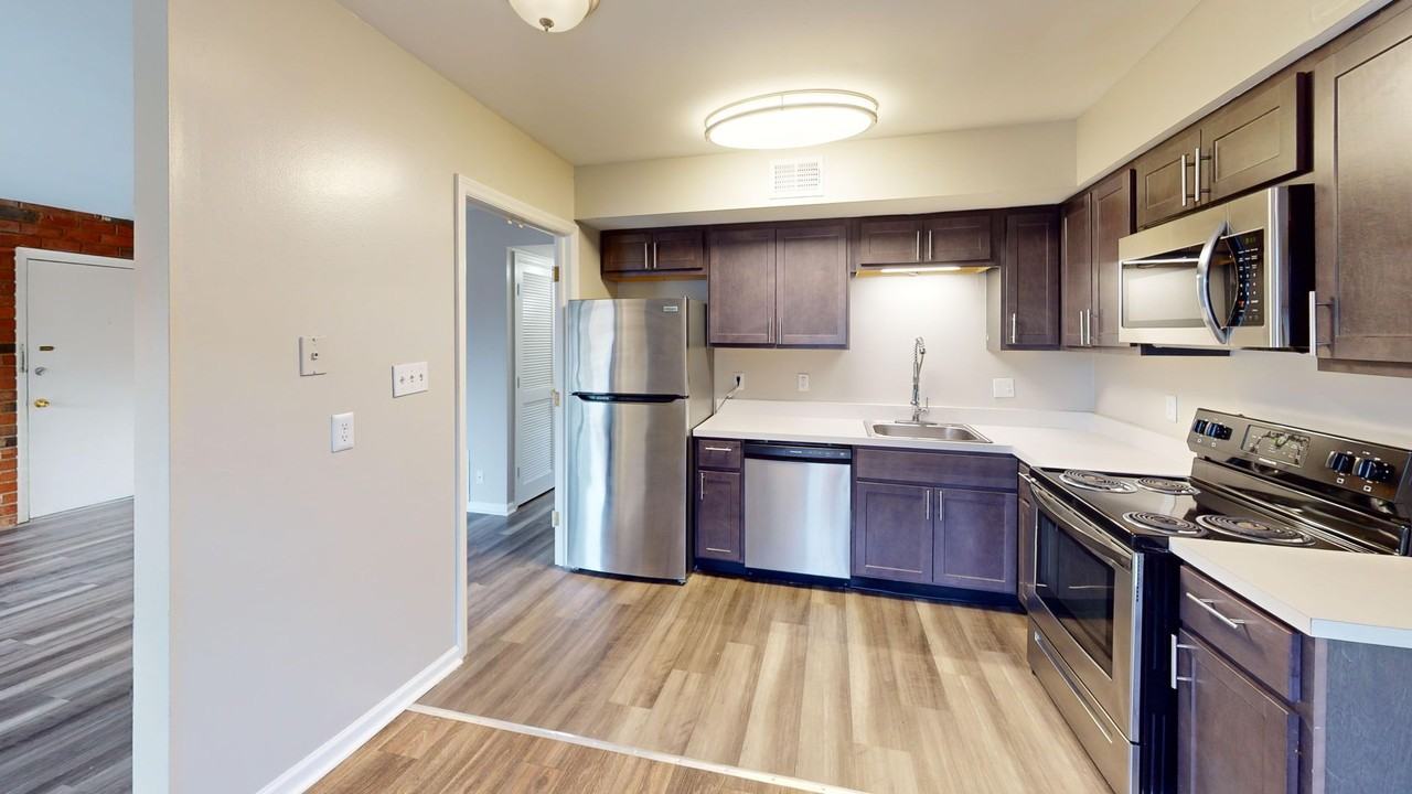 The Maywood at Speedway - Photo 6 of 50