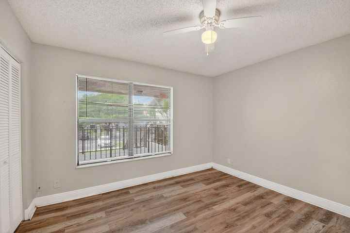 1541 Balfour Point Drive #A - Photo 7 of 8