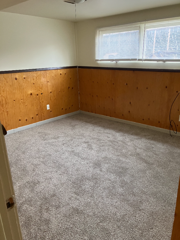 1120 10th Ave Nw - Photo 7 of 16