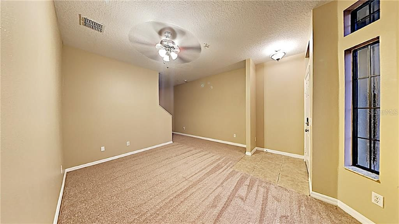 6001 Scotchwood Gln #27 - Photo 3 of 14