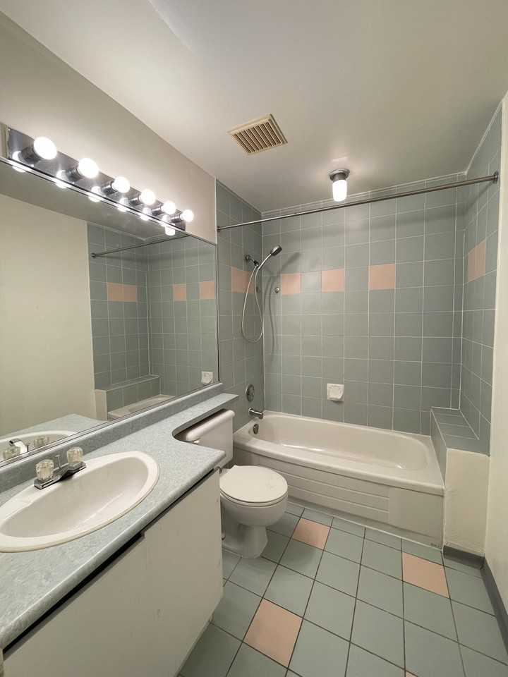 4515 Main Street #301 - Photo 4 of 17