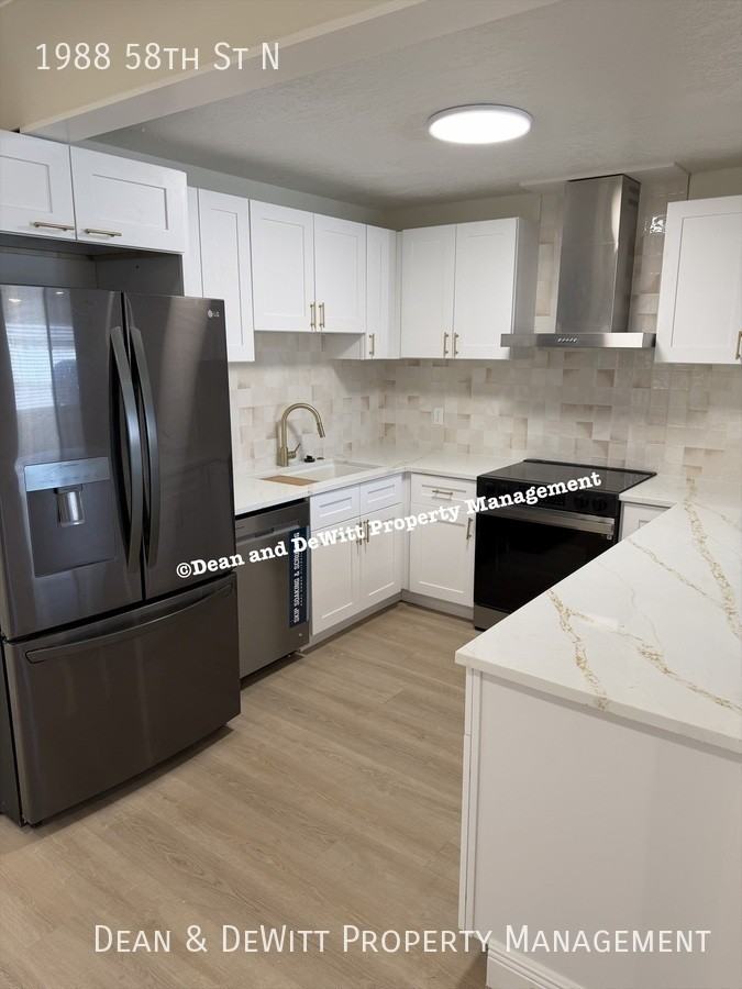 1988 58th St N - Photo 3 of 19