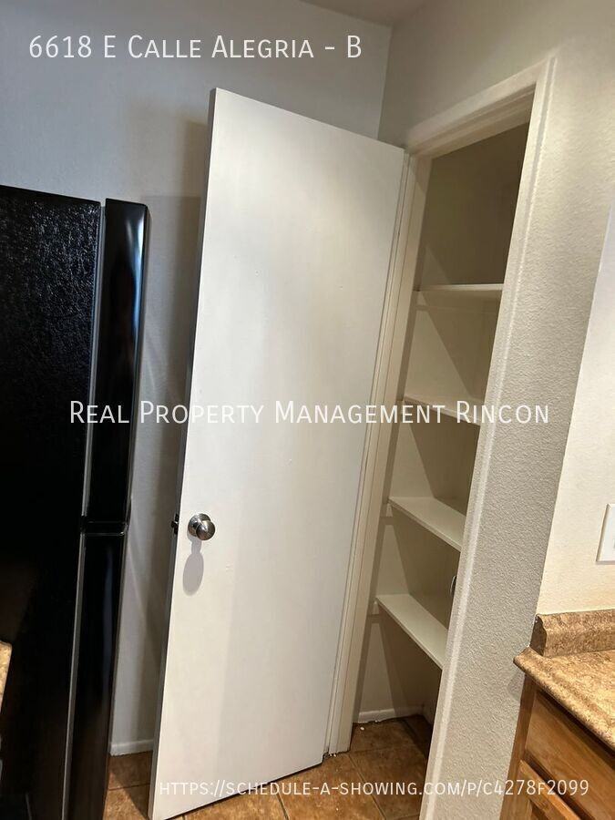 6618 E Calle Alegria #B - Photo 5 of 17