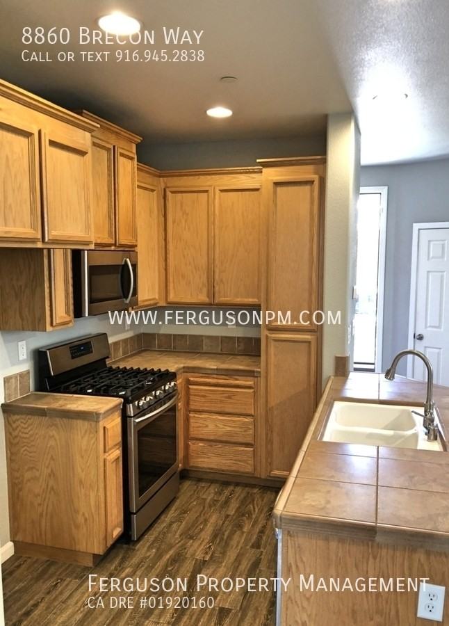 8860 Brecon Way - Photo 4 of 11