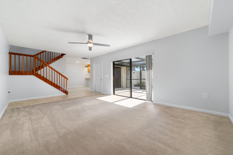 7507 75th Way - Photo 4 of 22