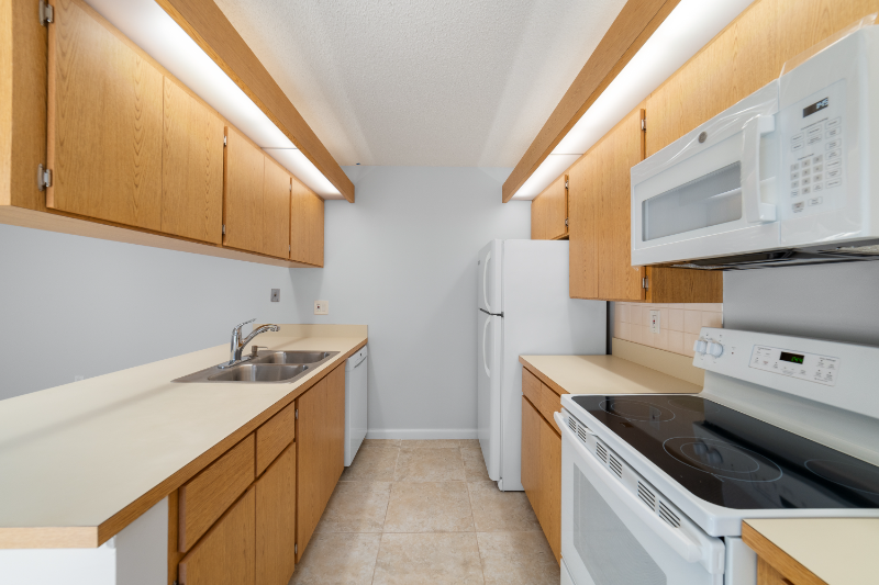 7507 75th Way - Photo 7 of 22