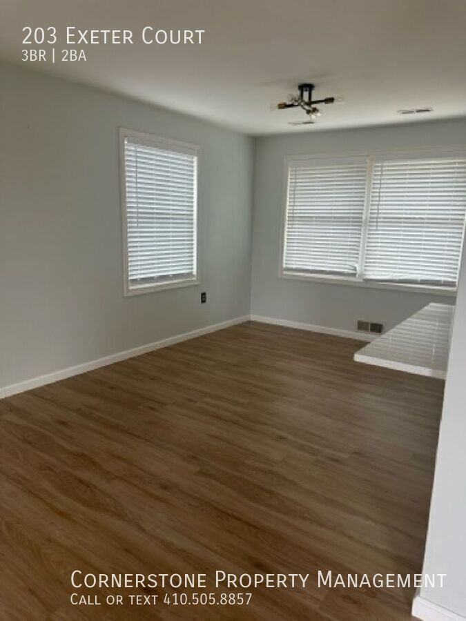 203 Exeter Ct - Photo 2 of 12