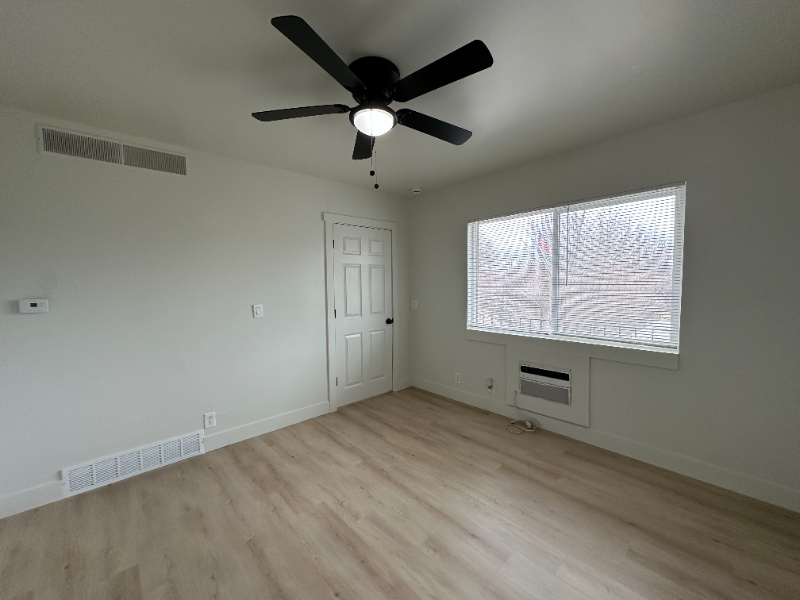 1340 S St #11 - Photo 3 of 21