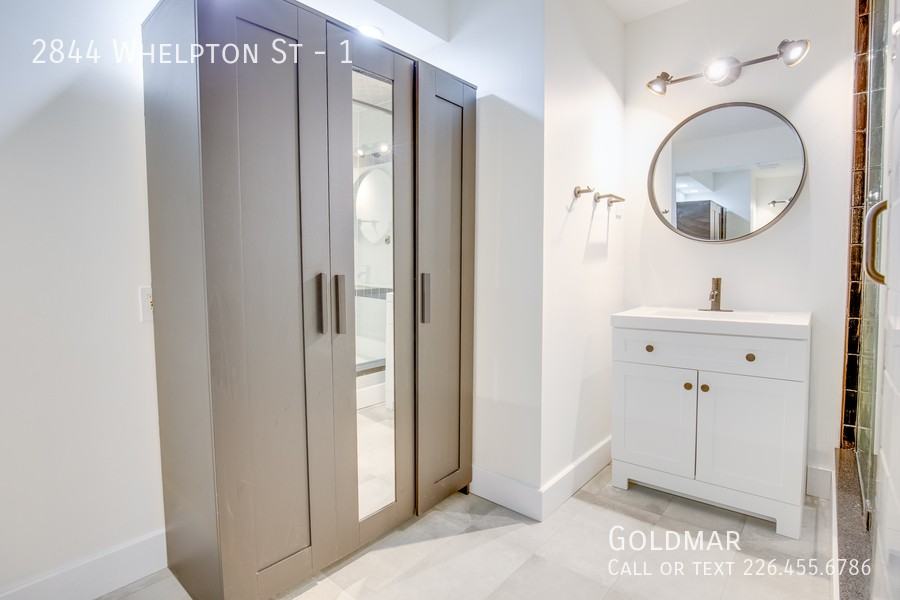 2844 Whelpton St #1 - Photo 4 of 16