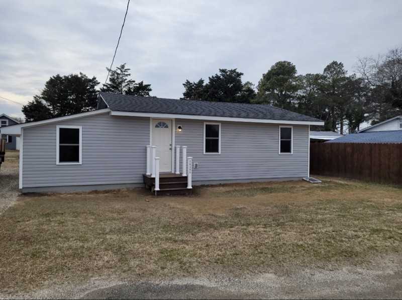 26394 Culver St - Photo 2 of 15