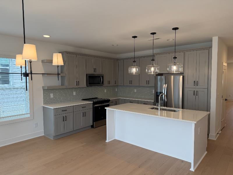 5045 Lundy Dr #102 - Photo 4 of 16