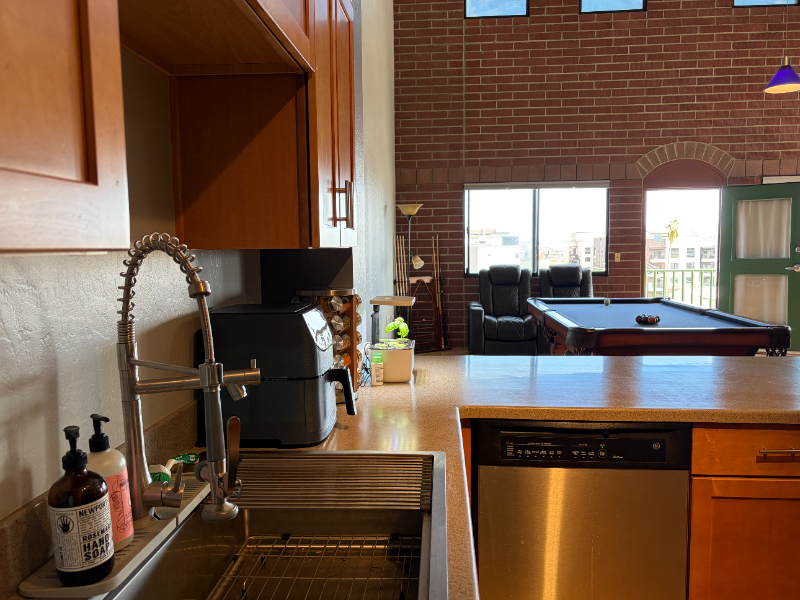 424 S 2nd St #402 - Photo 6 of 10