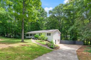 featured image of 142 Wanda Ave