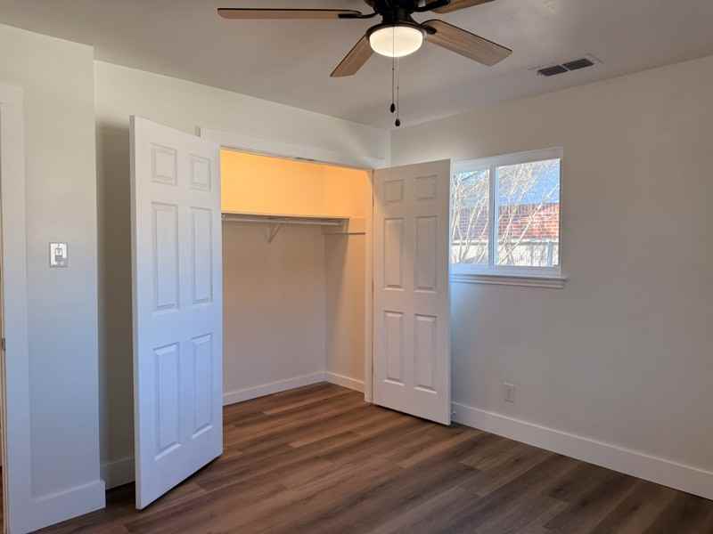 140 Village Dr - Photo 7 of 15