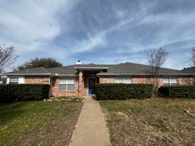 701 Stonebrooke Dr - Photo 1 of 1