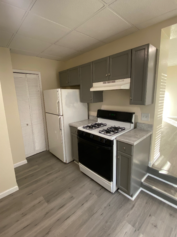 823 N 5th St #C - Photo 6 of 6