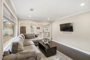 featured image of 1373 Benteen Way Se