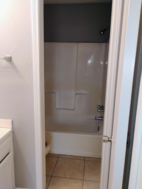 9058 G S R I Ave #A - Photo 6 of 7