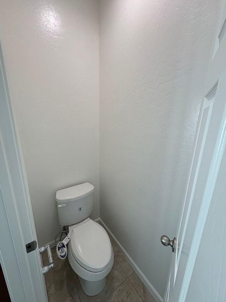 3633 W Harold Ave - Photo 7 of 36