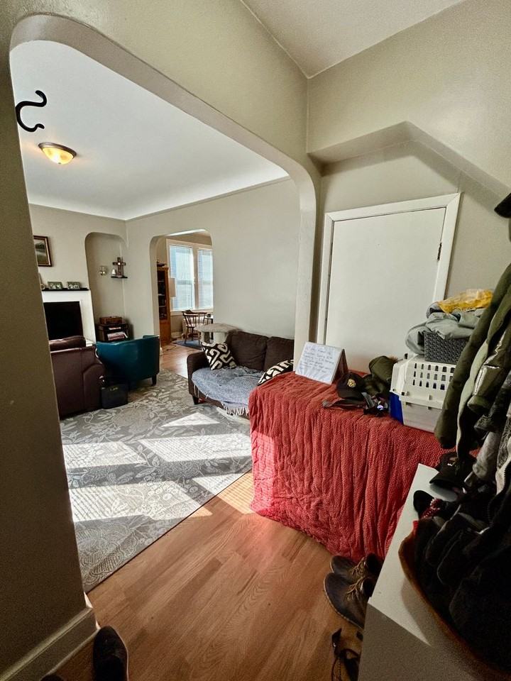 1127 E 3rd Street - Photo 2 of 23