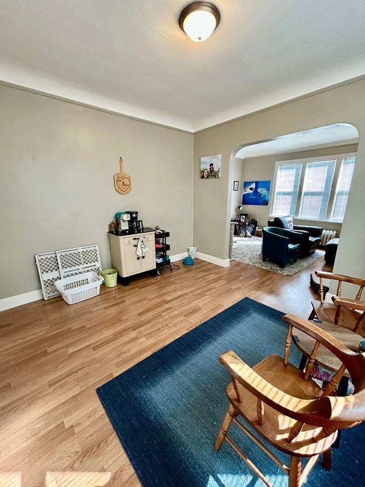 1127 E 3rd Street - Photo 5 of 23