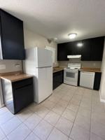 featured image of 5622 University Ave