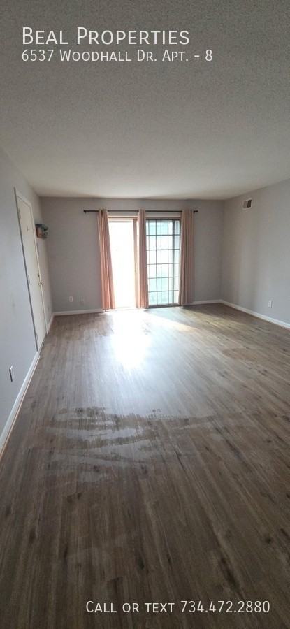 6537 Woodhall Dr #8 - Photo 5 of 12