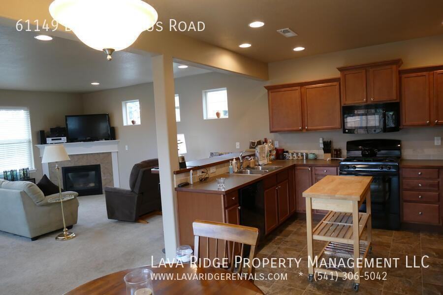 61149 Brosterhous Rd - Photo 2 of 12