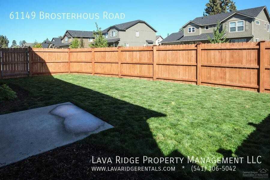 61149 Brosterhous Rd - Photo 5 of 12