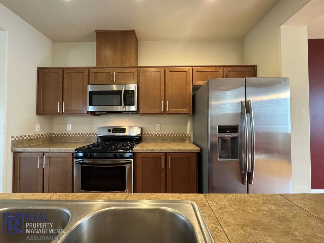 10733 Ne Gateway Pl - Photo 7 of 22