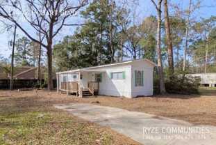 11442 Hobart Blvd - Photo 1 of 1