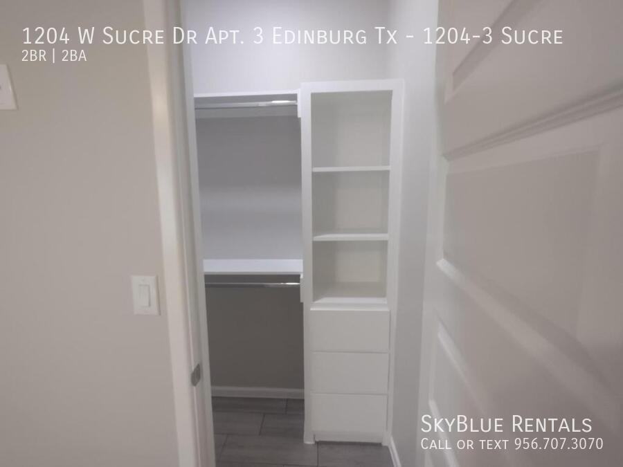 1204 W Sucre Dr Apt 3 - Photo 5 of 9