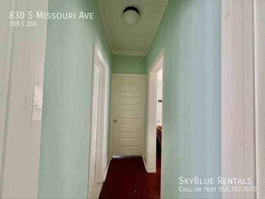 830 S Missouri Ave - Photo 7 of 9