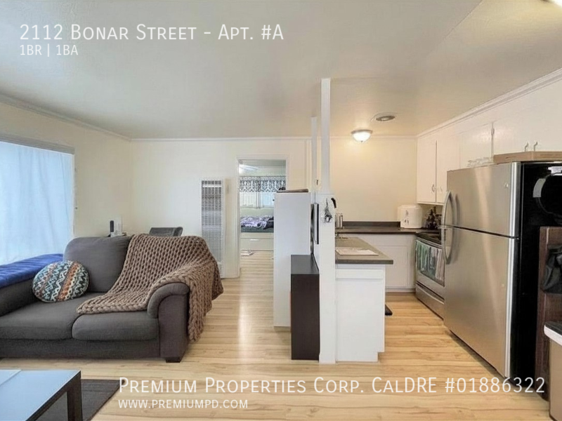 2112 Bonar St #A - Photo 6 of 28