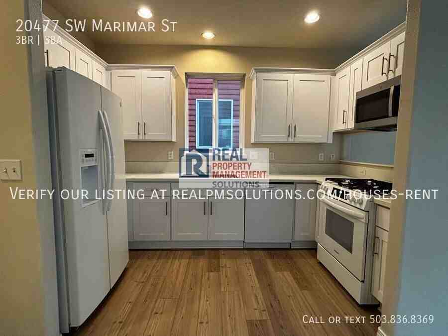 20477 Sw Marimar St - Photo 4 of 30