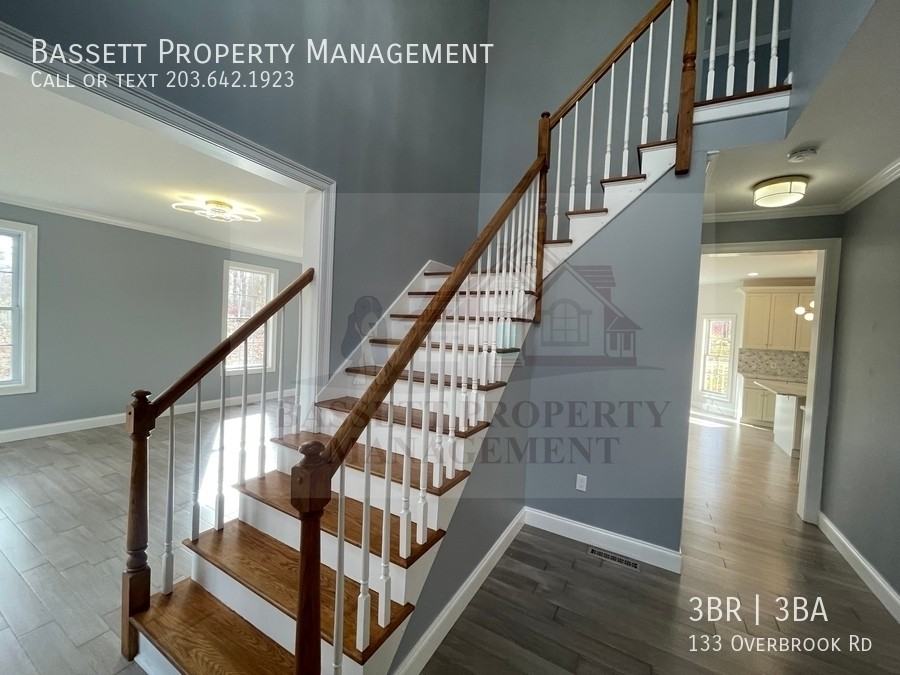 133 Overbrook Rd - Photo 3 of 50