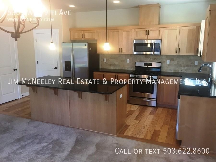 536 Sw 199th Ave - Photo 2 of 19