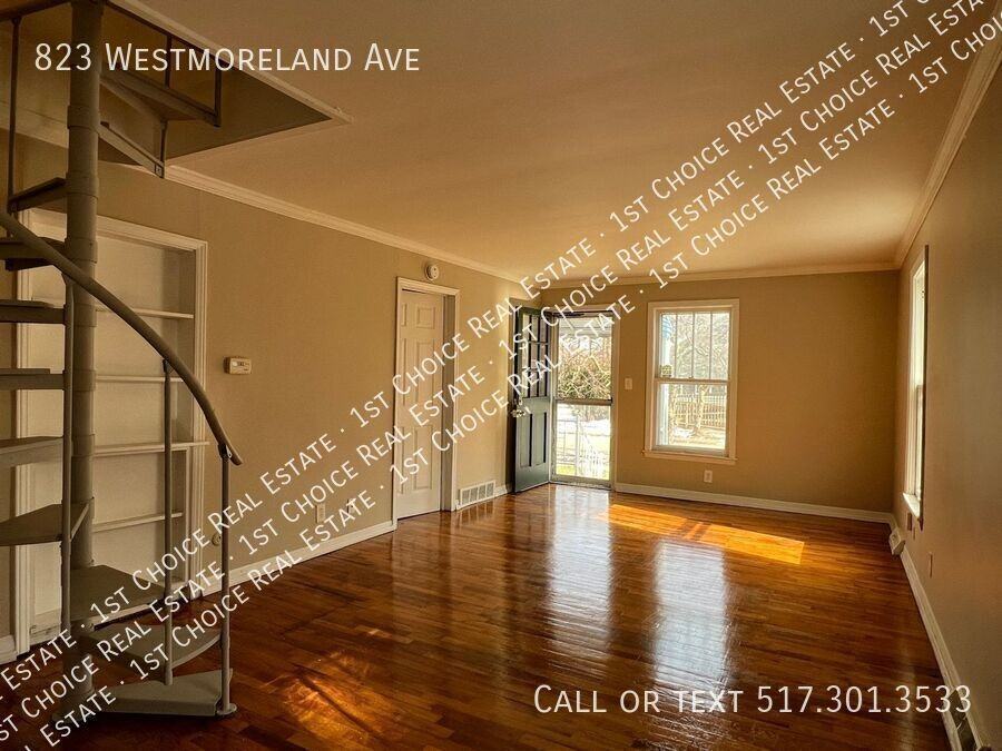 823 Westmoreland Ave - Photo 2 of 17