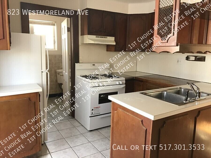 823 Westmoreland Ave - Photo 4 of 17