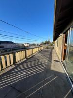 featured image of 555 S Empire Blvd