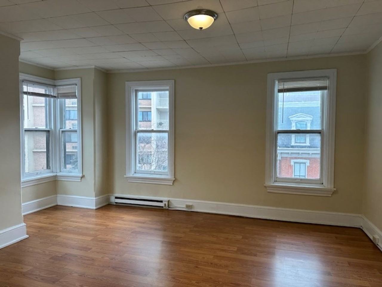 122 South St #3 - Photo 3 of 7